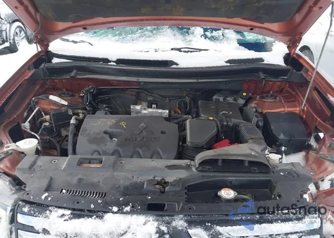 2014 Mitsubishi Outlander Se from USA, damaged, VIN JA4AZ3A34EZ006062